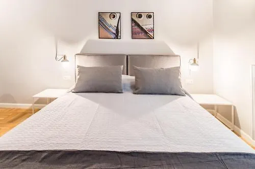 Dama Suite Naples Bed & Breakfast