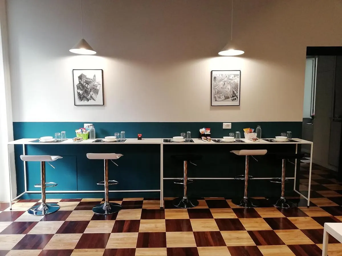 Couette-café Dama Suite Naples